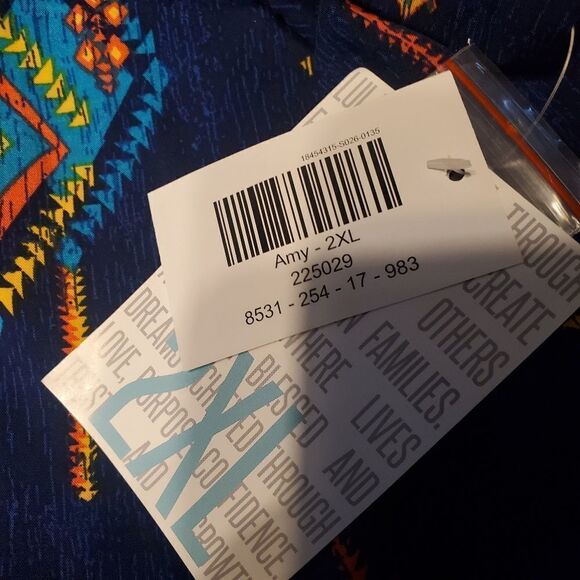 NWT Lularoe blue Aztec Amy button down shirt sz 2xl - Picture 2 of 3